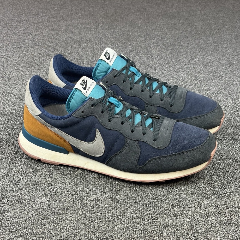 Nike Internationalist By You Size 13 Navy White Orange Suede Sneakers CW7635-991